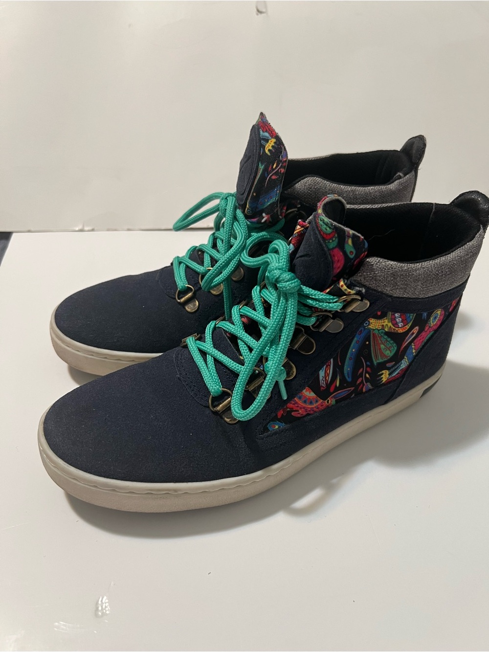 INKKAS Zocalo Vegan Camping Boots Floral Bird Design Boho Skater SZ 7 - Picture 9 of 13